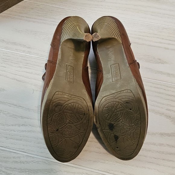 Unlisted Rust Colored Faux Leather Slip on Booties, high heeled, size 8 - Picture 4 of 8